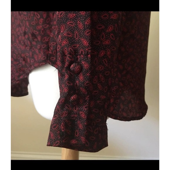 EUC Patterned Vintage VTG "LB" Shimmer Metallic Blouse Top Size 11/12 - Picture 7 of 10